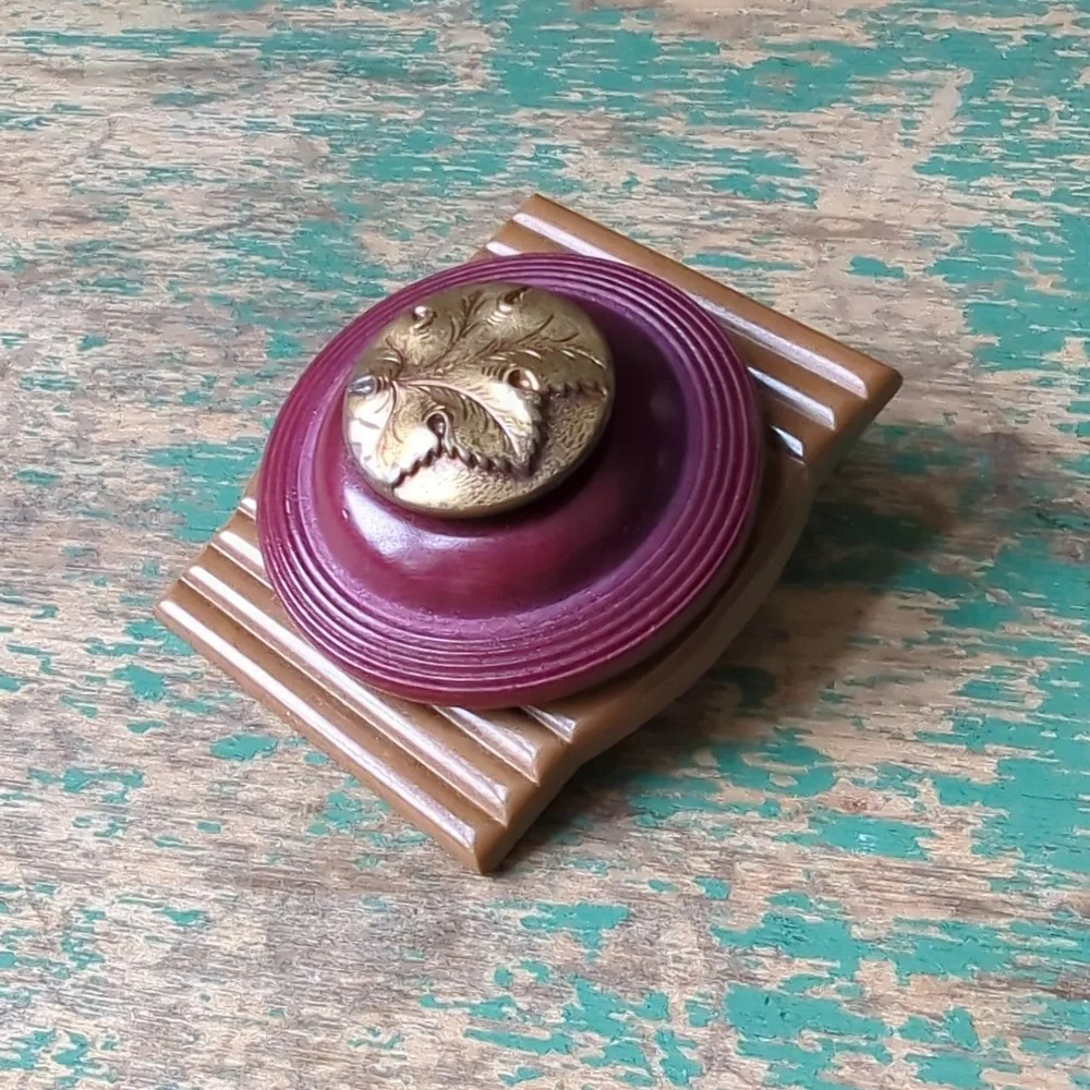WHIMSY HOUSE I Upcycled Handmade Vintage Button & Buckle Copper Leaf Brooch Pin